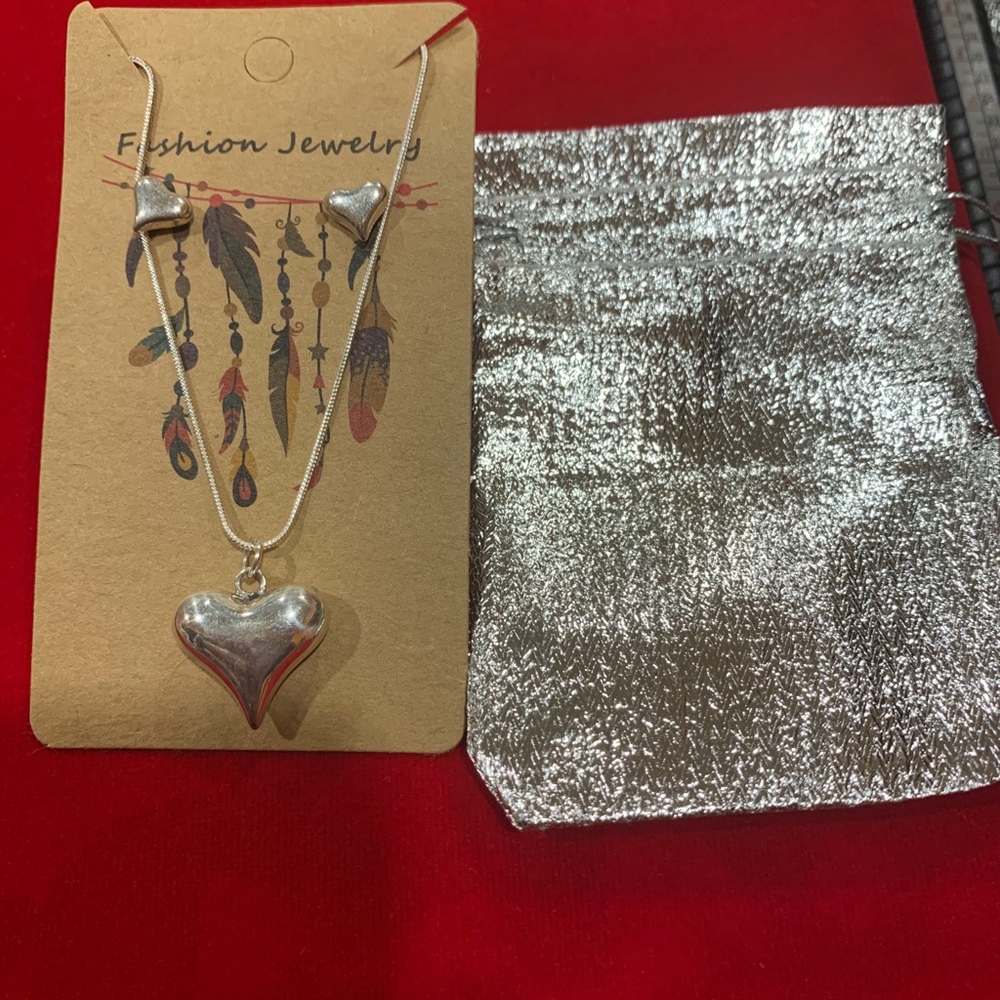 Necklace set